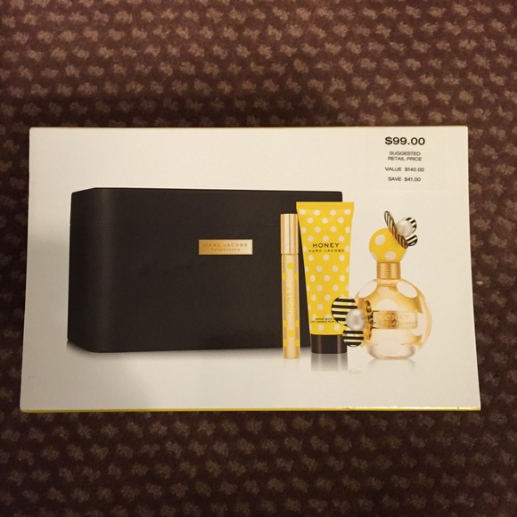 Marc Jacobs Honey! New