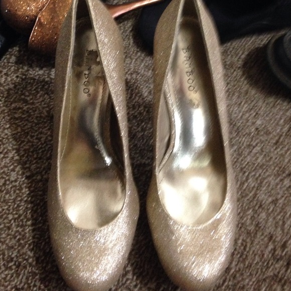 Cute glitter beige platform heels