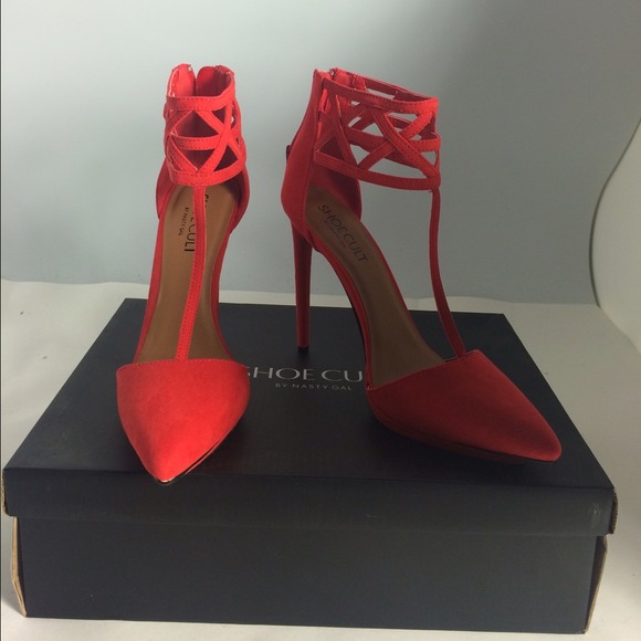 Nasty Gal Shoes - Caged pumps #429