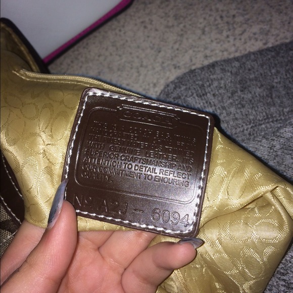 Authentic Coach Purse - Picture 4 of 4