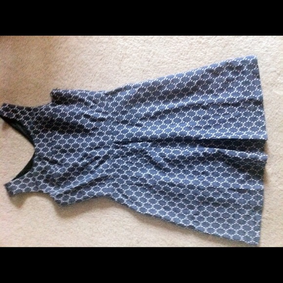 LOVE STITCH DRESS - Picture 2 of 3