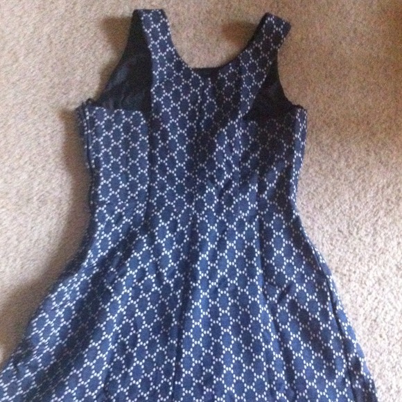 LOVE STITCH DRESS - Picture 3 of 3