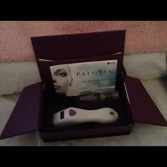Pavlovia  skin renewing laser