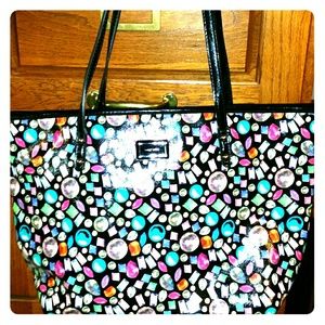 NINE WEST LARGE PURSE