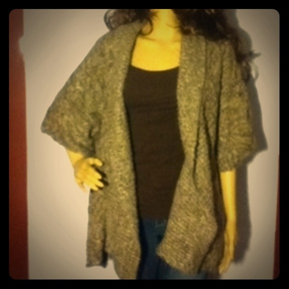 Gorgeous chunky knit cardigan