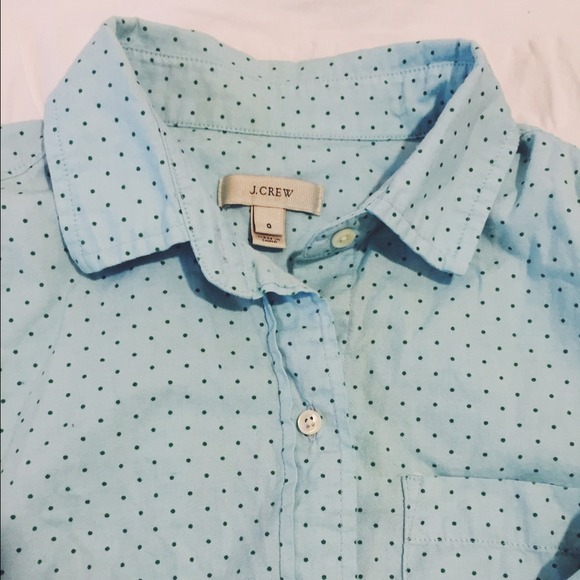 Blue polka dot J Crew dress shirt👔
