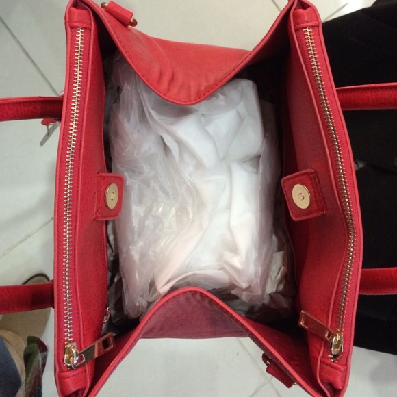 Bag - Picture 3 of 3