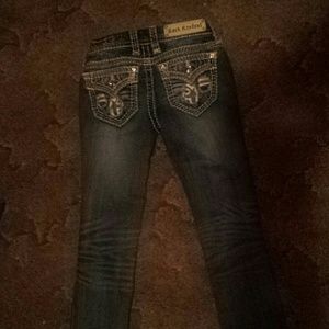 Rock Revival size 25