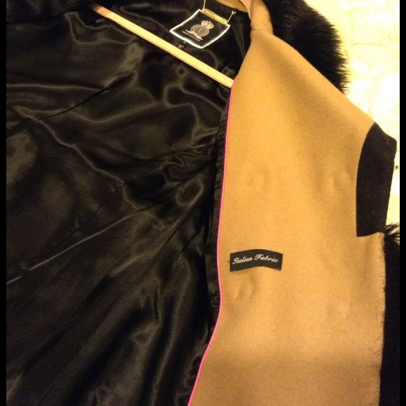 JUICY COUTURE Coat (Sold on Ebay ) - Picture 2 of 4