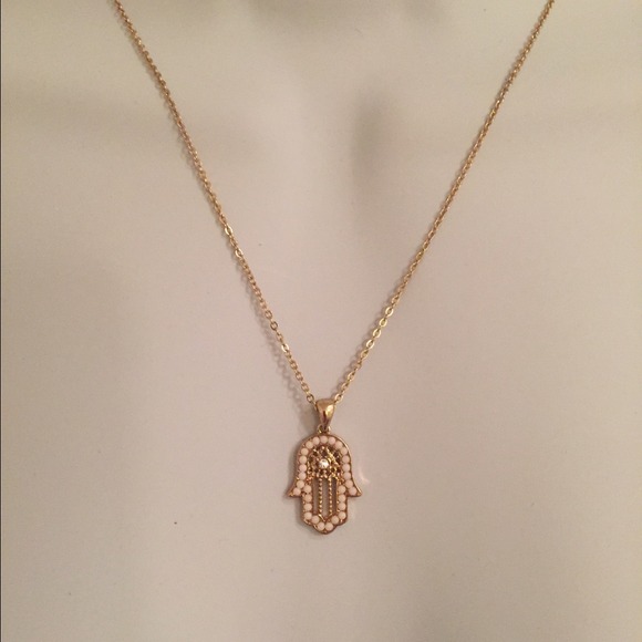 🚫SOLD🚫 Hamsa hand necklace - Picture 2 of 4