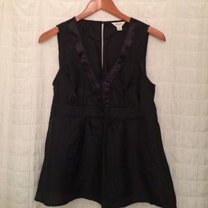Old Navy Tops - Silk sleeveless blouse Old Navy Tops - Silk sleeveless blouse