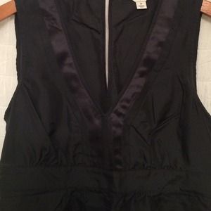 Old Navy Tops - Silk sleeveless blouse Old Navy Tops - Silk sleeveless blouse