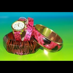 Pink Watch with two bangles