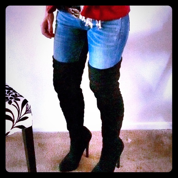 Bebe boots..