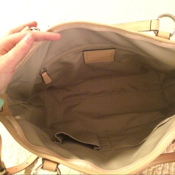 Coach Purse - Picture 2 of 4