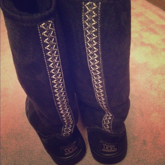 Classic Black Uggs