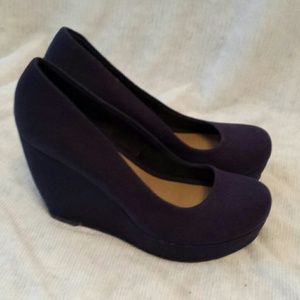 Aldo navy wedges size 9