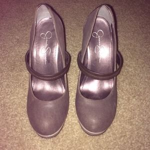 Jessica Simpson heels!