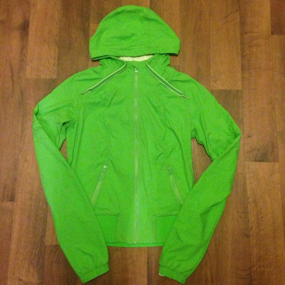 Lululemon Jacket Lime