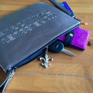 Zara Bags - Violet Ray More Issues Than Vogue Metallic Clutch Zara Bags - Violet Ray More Issues Than Vogue Metallic Clutch