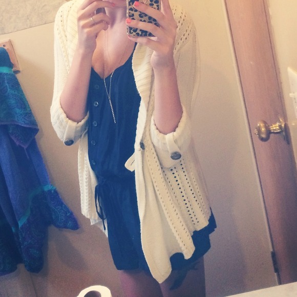 navy blue romper - Picture 1 of 3
