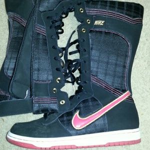Nike boots