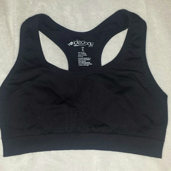 Black sports bra