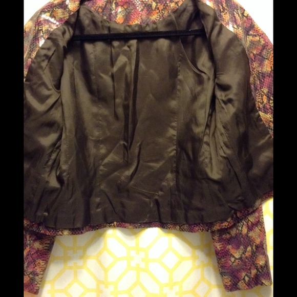 Multicolor Leather Snakeskin Cropped Jacket - Picture 3 of 4