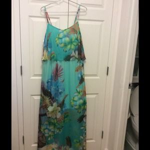 Maxi dress