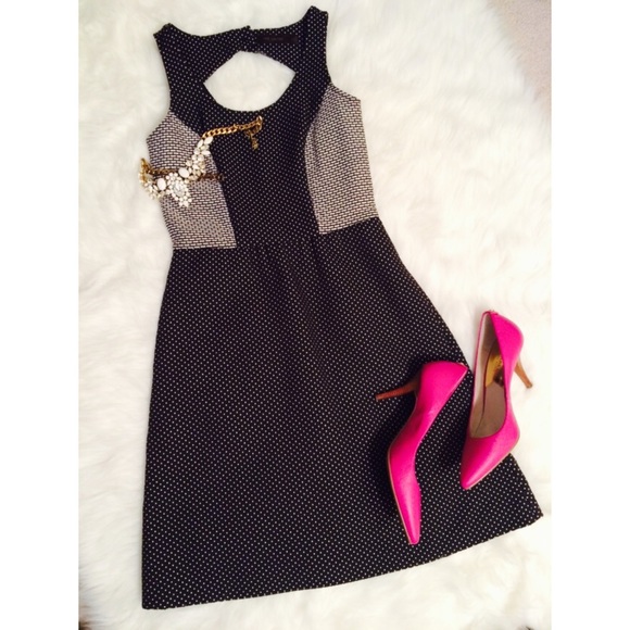The Limited Dresses & Skirts - 👸The limited polka dot dress👸