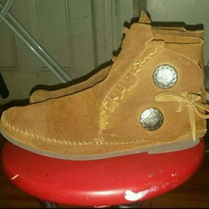 Minnetonka moccasin