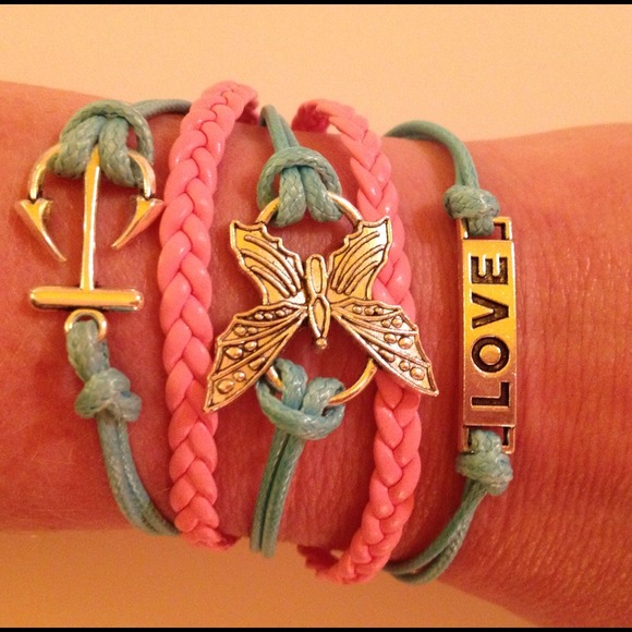 Jewelry - Pink and blue butterfly bracelet