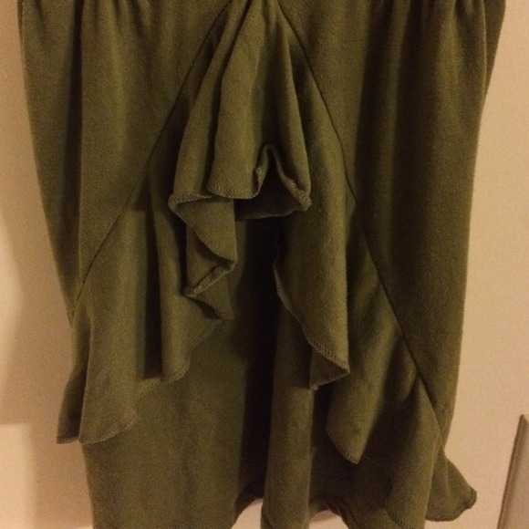 Super cute tanktop! - Picture 4 of 4