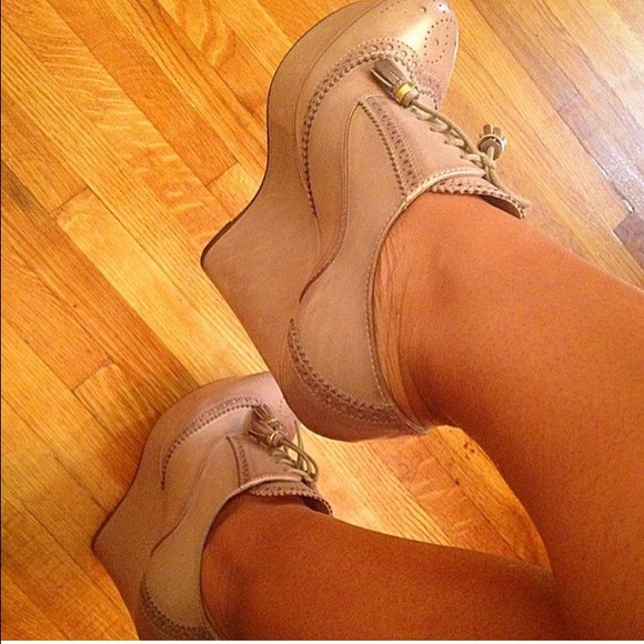 Gucci, authentic wedges