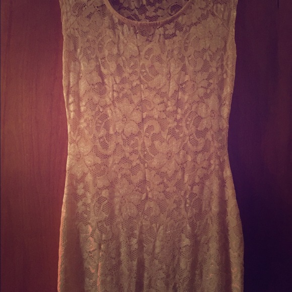 Dress (brand new) (never worn)