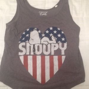 An adorable snoopy tank top