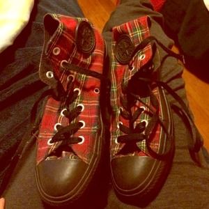 💞ON HOLD💞 LIMITED EDITION. Plaid high top Cons