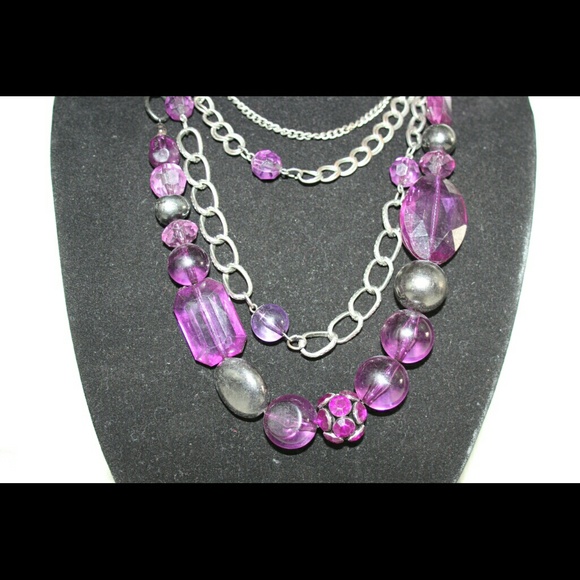 ⬇Just Reduced⬇️ 4 pieces purple jewelry - Picture 3 of 4