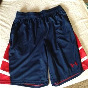 Men Under Armour short
