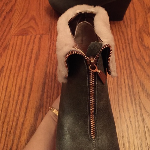 Matt bernson shearling wedge booties - Picture 2 of 4