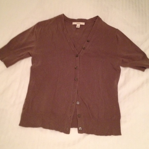 Merona Brand Taupe/Putty Colored Short Sleeve Button Down Cardigan Sweater - Picture 2 of 13