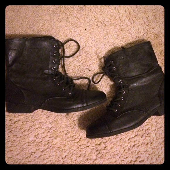 candies combat boots