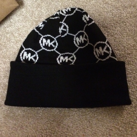 Nwt Michael Kors hat