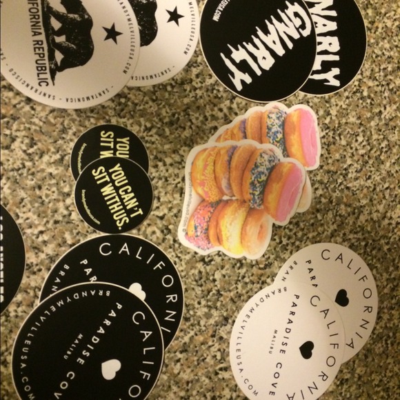 BRANDY MELVILLE STICKERS - Picture 2 of 3