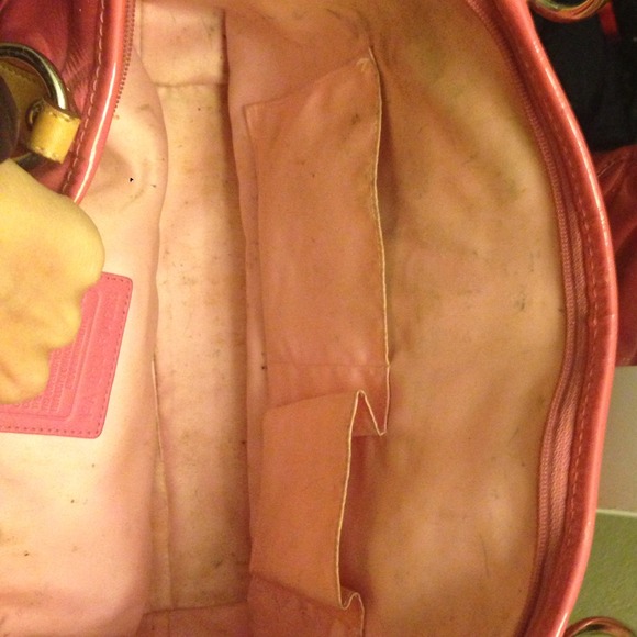 SOLD! Coach Leah Embossed Patent Leather-14663 - Picture 3 of 3