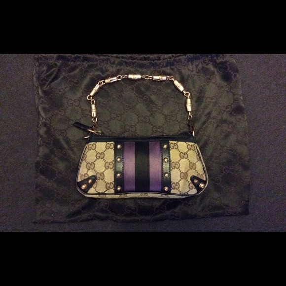❌SOLD❌Authentic Gucci GG Canvas Mini Pochette - Picture 2 of 4