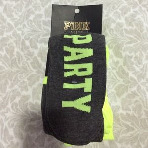 Bundle NWT! VS PINK Knee High Socks 4 pairs