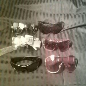 3 Dolce n cabanas 1 Rock a wear 2 dark shades