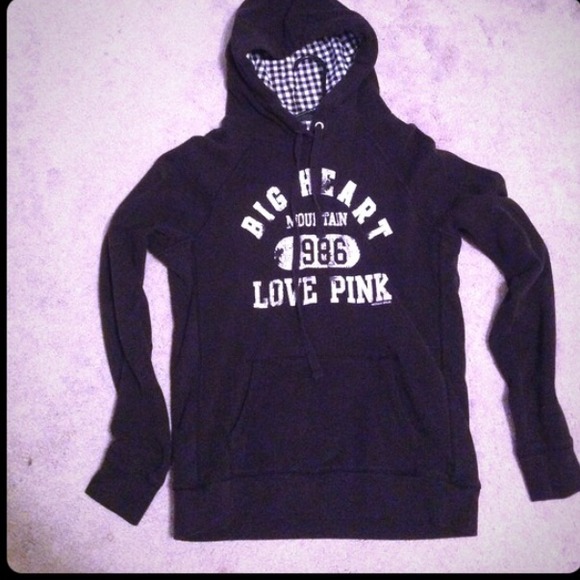 VS Hoodie