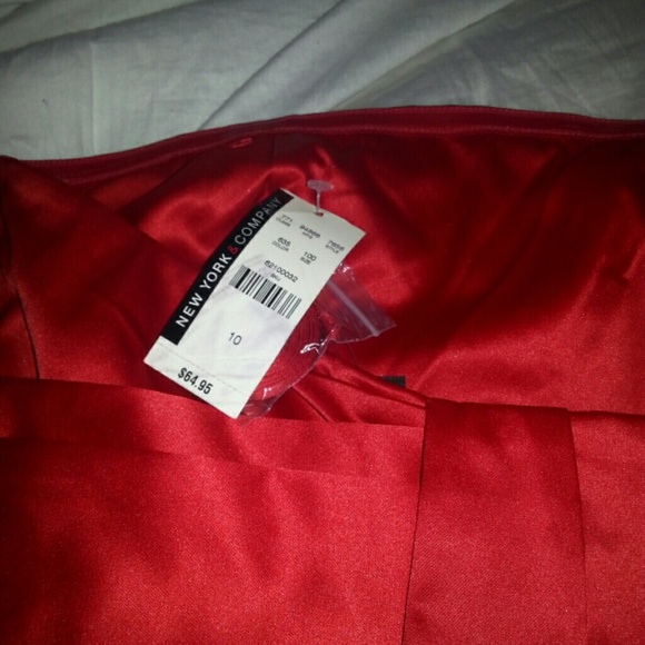 Strapless satin dress - Picture 4 of 4